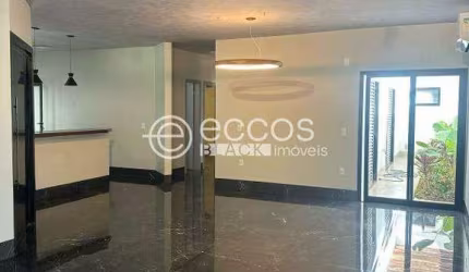 Casa à venda, 3 quartos, 2 suítes, 2 vagas, Santa Mônica - Uberlândia/MG