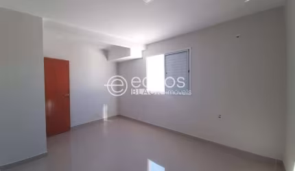 Apartamento para aluguel, 2 quartos, 1 vaga, Santa Rosa - Uberlândia/MG