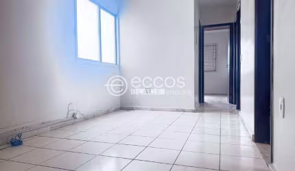 Apartamento à venda, 3 quartos, 1 suíte, 1 vaga, Bom Jesus - Uberlândia/MG