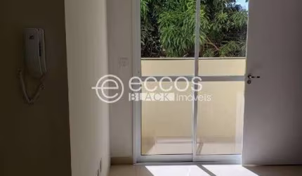 Apartamento à venda, 2 quartos, 1 suíte, 1 vaga, Osvaldo Rezende - Uberlândia/MG