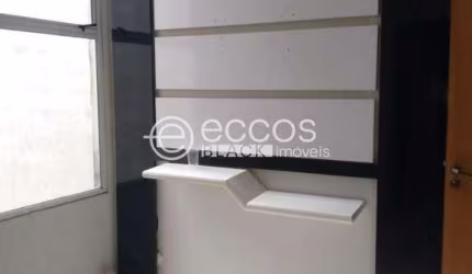 Apartamento à venda, 3 quartos, 1 suíte, 1 vaga, Presidente Roosevelt - Uberlândia/MG