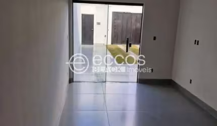 Casa à venda, 2 quartos, 1 suíte, 1 vaga, Pacaembu - Uberlândia/MG