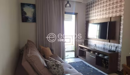 Apartamento à venda, 3 quartos, 1 suíte, 1 vaga, Santa Mônica - Uberlândia/MG
