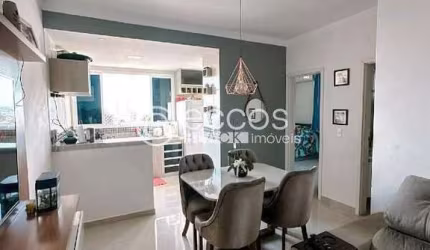 Apartamento à venda, 2 quartos, 2 vagas, Tubalina - Uberlândia/MG