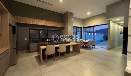 Casa em condomínio à venda, 3 quartos, 1 suíte, 2 vagas, Shopping Park - Uberlândia/MG