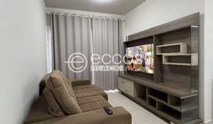 Apartamento para aluguel, 3 quartos, 1 suíte, 2 vagas, Morada da Colina - Uberlândia/MG