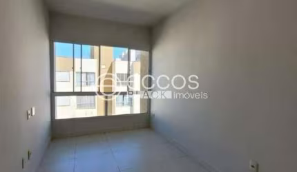 Apartamento à venda, 2 quartos, 1 suíte, 1 vaga, Jardim Holanda - Uberlândia/MG