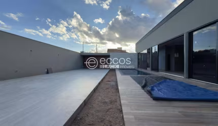 Casa em condomínio à venda, 4 quartos, 4 suítes, Residencial Mário de Almeida Franco - UBERABA/MG