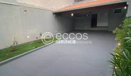 Casa à venda, 2 quartos, 1 suíte, 3 vagas, Nossa Senhora da Abadia - UBERABA/MG