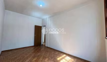 Casa à venda, 5 quartos, 3 suítes, 5 vagas, Santo Antônio - Belo Horizonte/MG