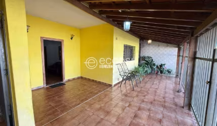 Casa à venda, 4 quartos, 2 suítes, 2 vagas, Brasil - Uberlândia/MG