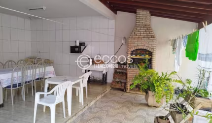 Casa à venda, 5 quartos, 1 suíte, 3 vagas, Quinta Boa Esperança - UBERABA/MG