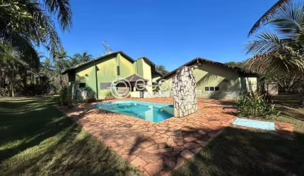 Casa em condomínio à venda, 3 quartos, 3 suítes, 6 vagas, Morada do Sol - Uberlândia/MG