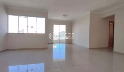Apartamento para aluguel, 3 quartos, 1 suíte, 2 vagas, Santa Mônica - Uberlândia/MG