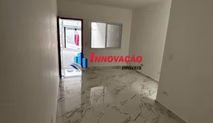 Sobrado para Venda no bairro Água Fria, 3 dormitórios, 1 suíte, 2 vagas, 110 metros