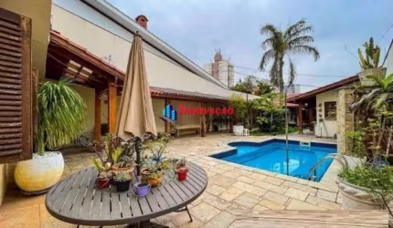 Casa (Sobrado) para Venda, 5 dorm(s), 2 suite(s), 4 vaga(s), 500 m²
