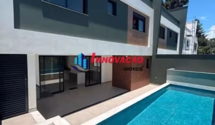 Sobrado em Condomínio Fechado para Venda, 4 dorm(s), 4 suite(s), 5 vaga(s), 370 m²