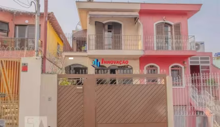 Casa (Sobrado) para Venda, 3 dorm(s), 1 suite(s), 4 vaga(s), 180 m²