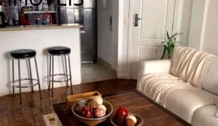 Apartamento à Venda, Leblon, Rio de Janeiro-RJ: Reformado, 2 Quartos (1 Suíte), Ampla sala, 2 Banheiros, 66,00m², Armários planejados, Bem localizado