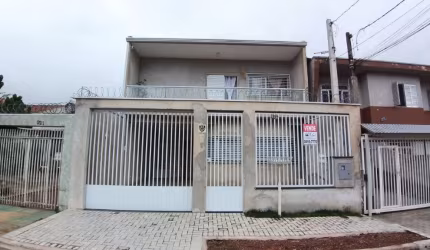 RC Imóveis vende - Sobrado no Sitio Cercado