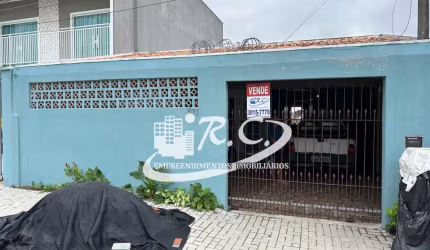 RC Imóveis vende casa no Sitio Cercado