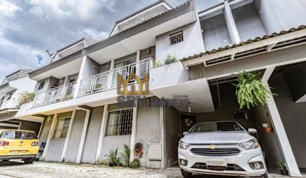SOBRADO EM CONDOMINIO FECHADO NO HAUER