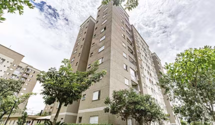 APARTAMENTO EM CONDOMINIO CLUBE NO XAXIM