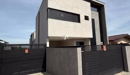 Sobrado com 3 dormitórios à venda, 145 m  por R  849.999,00 - Bacacheri - Curitiba PR