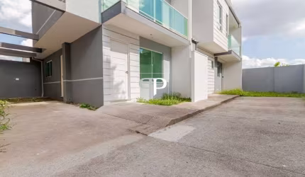 Sobrado com 4 dormitórios à venda, 146 m² por R$ 800.000,00 - Cajuru - Curitiba/PR