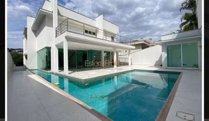 Vila Solaia - Casa disponível para venda no bairro Centro Comercial Jubran - Barueri/SP