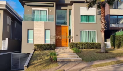 Alphaville 6 - Casa disponível para venda no bairro Alphaville - Santana de Parnaíba/SP