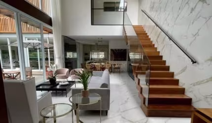 Alphasitio - Casa com vista espetacular a venda em Alphaville, Santana de Parnaíba, SP