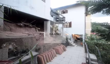 Casa de Condominio em Braunes -  Nova Friburgo