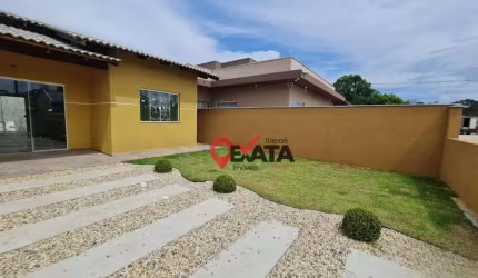 Casa com 3 dormitórios à venda, 82 m² por R$ 360.000,00 - Mariluz - Itapoá/SC
