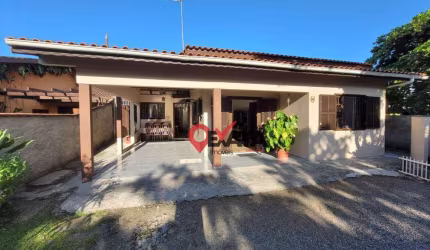 Casa com 3 dormitórios à venda, 150 m² por R$ 690.000,00 - Sao José - Itapoá/SC