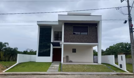 Casa à venda em Florianópolis/SC