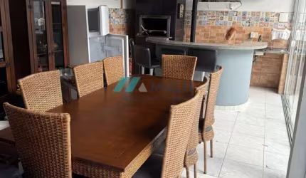 Casa à venda no bairro Capoeiras - Florianópolis/SC