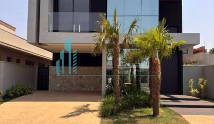 Belíssima Casa de condomínio