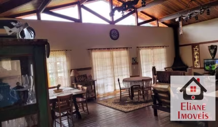 Casa com 4 dormitórios à venda, 238 m² por R$ 1.650.000,00 - Jardim Monte Verde - Camanducaia/MG