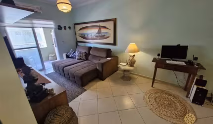 Apartamento de 02 dormitórios na Barra da Lagoa