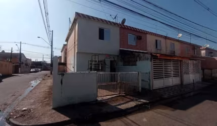Sobrado com 2 dorms, Nova Mirim, Praia Grande