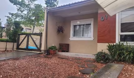 Casa em condomínio fechado com 3 quartos à venda na Avenida Obedy Cândido Vieira, 801, Central Parque, Cachoeirinha por R$ 795.000