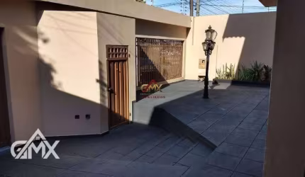Casa com 4 dormitórios à venda, 292 m² por R$ 670.000,00 - Jardim Santo Antônio - Londrina/PR