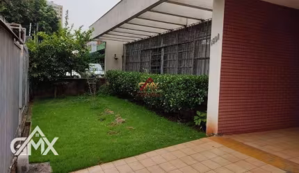Casa com 4 dormitórios para alugar, 300 m² por R$ 13.000,00/mês - Centro - Londrina/PR