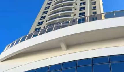 Apartamento com 2 suítes no Bairro Fazenda em Itajaí