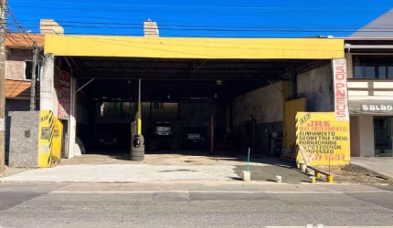 Terreno com casa e galpão no bairro São Judas em Itajaí