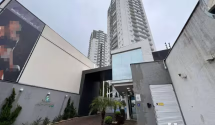 Apartamento semi-mobiliado com 2 suítes no Centro de Itajaí