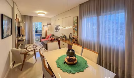 Apartamento semi mobiliado com 1 suíte e 1 dormitrório no bairro São João em Itajaí