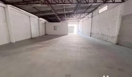 Galpão com 209 m² no bairro Vila Operária em Itajaí