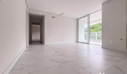 Apartamento com 2 suítes no bairro Ressacada em Itajaí